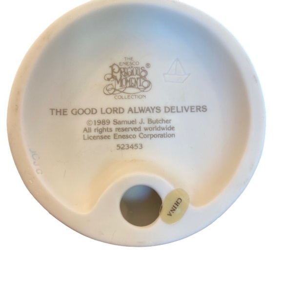 Precious Moments 1989 "The Good Lord Always Delivers" - Picture 3 of 5